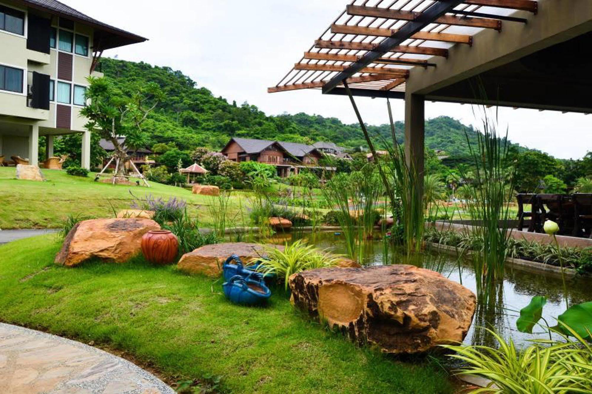 Patravana Resort Phayayen Eksteriør bilde